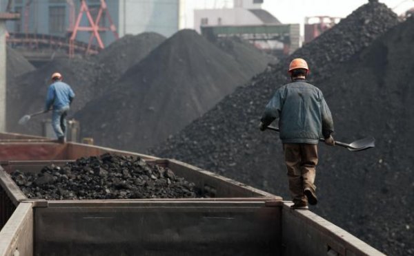 Хятад улс нүүрснийхээ хэрэглээг эрс бууруулна