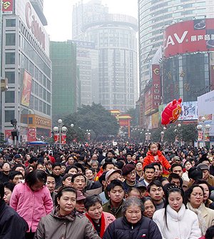 Хятадын түр оршин суугчдын тоо 247 саяд хүрчээ