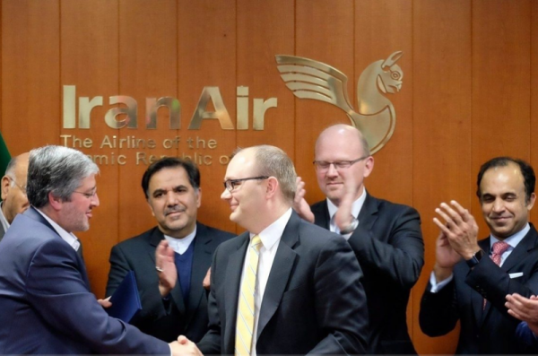 Boeing компани Иранд 80 онгоц нийлүүлэх гэрээ байгууллаа