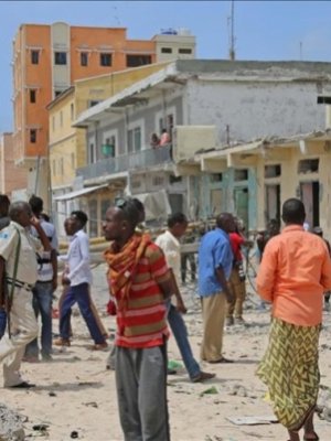Сомалийн нийслэлд тэсрэх бөмбөг дэлбэлжээ