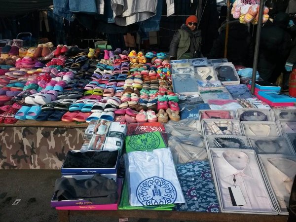 Эрээний хогоос татгалзаж, эх орондоо үйлдвэрлэсэн бэлгийг бэлэглэж хэвшье