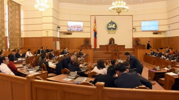 Овоо босгоогүй бол шаазгай юун дээр суух билээ