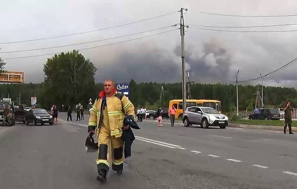 Сибирийн зэвсгийн агуулахад дахин цуврал дэлбэрэлтүүд болжээ