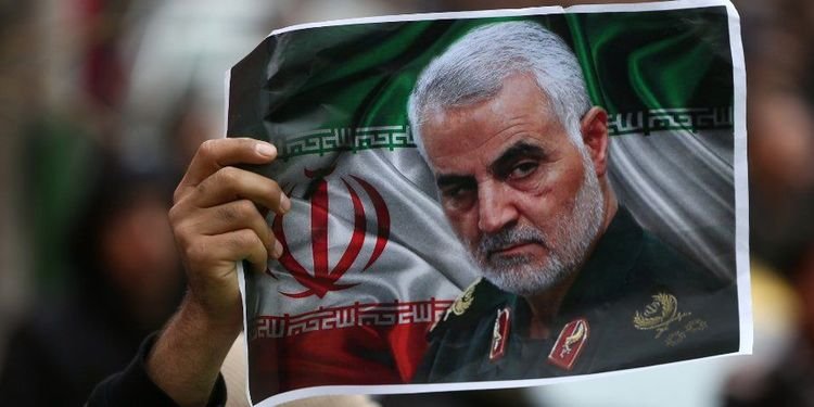 Иран АНУ-д цохилт өгнө гэж сүрдүүллээ